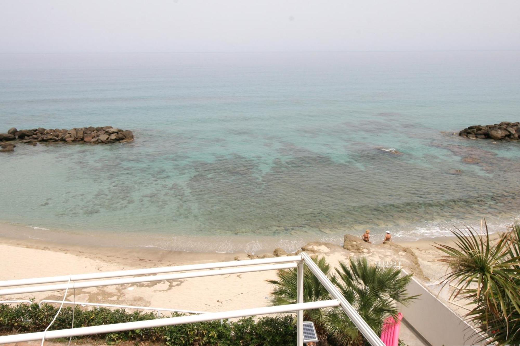 Villa Laura - Sul Mare ปิซโซ ภายนอก รูปภาพ