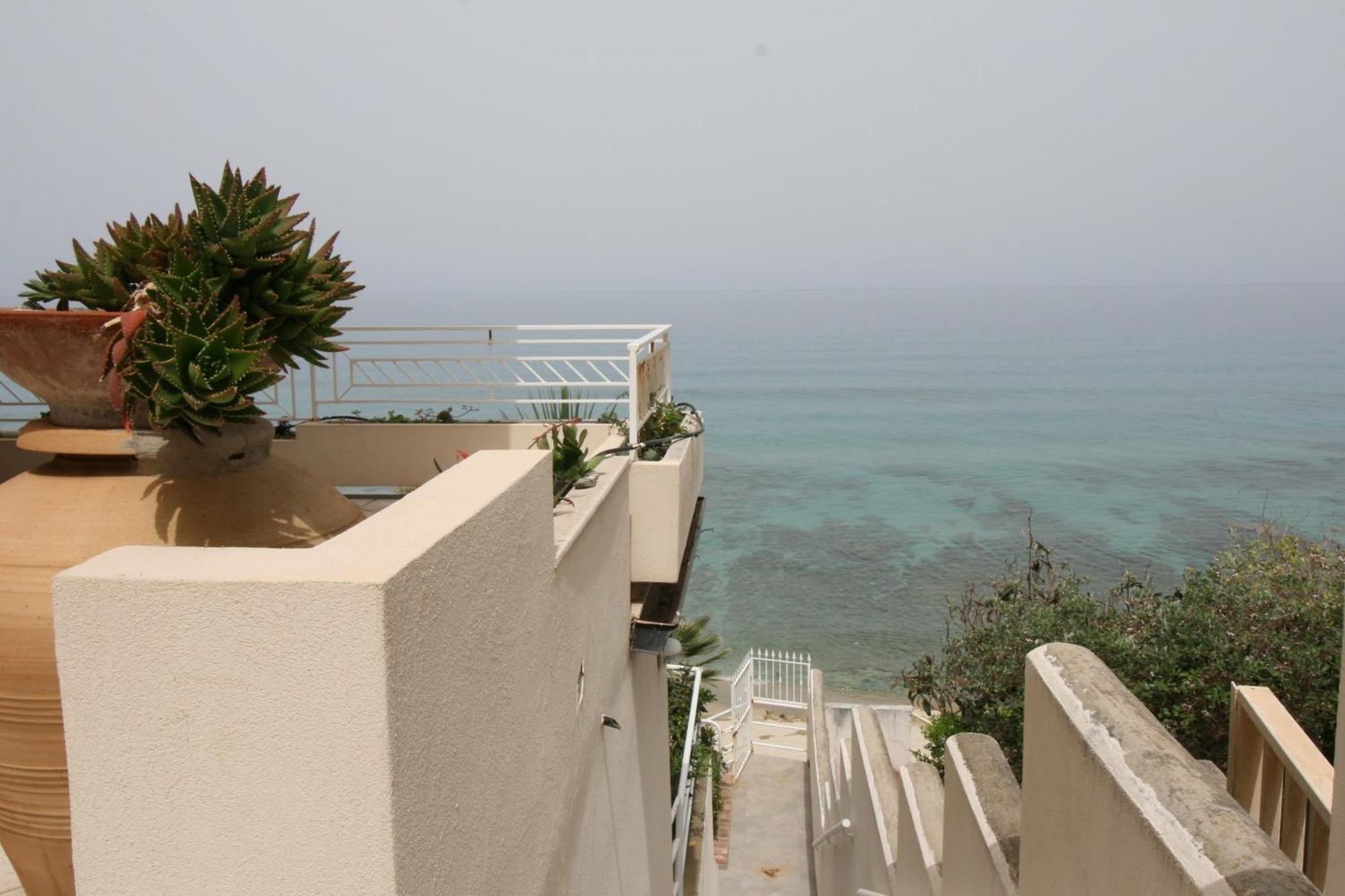 Villa Laura - Sul Mare ปิซโซ ภายนอก รูปภาพ