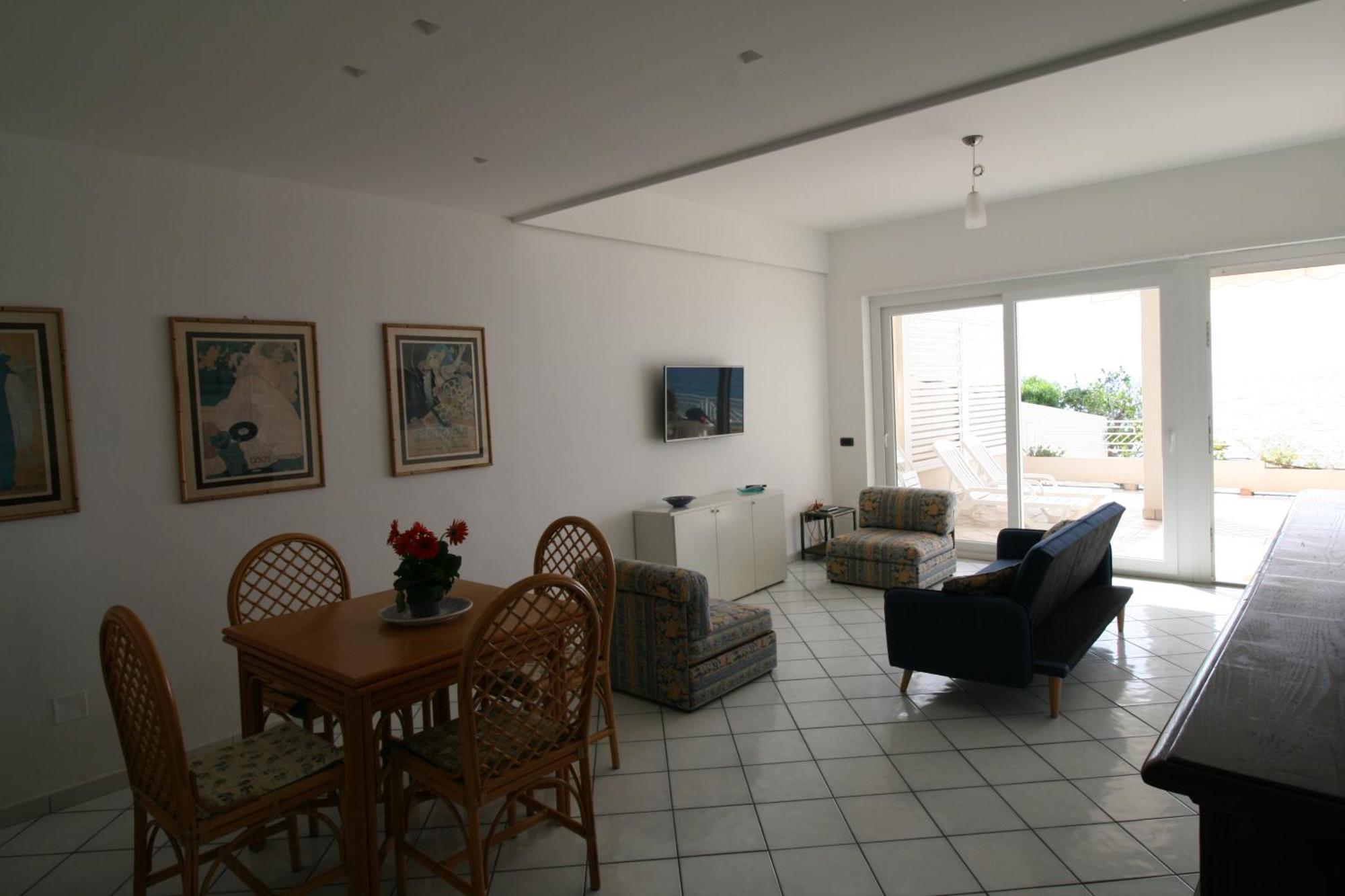 Villa Laura - Sul Mare ปิซโซ ภายนอก รูปภาพ