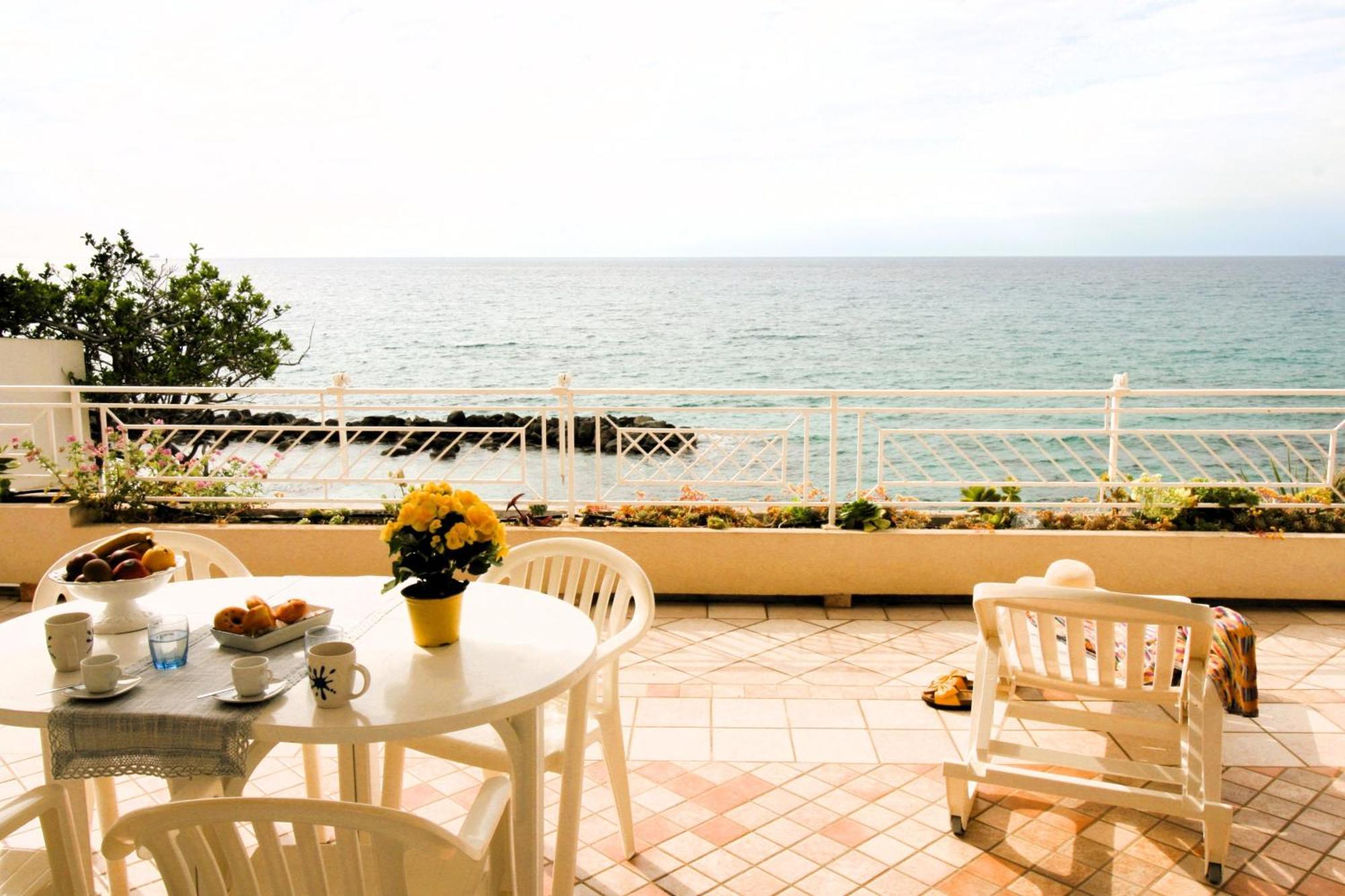 Villa Laura - Sul Mare ปิซโซ ภายนอก รูปภาพ