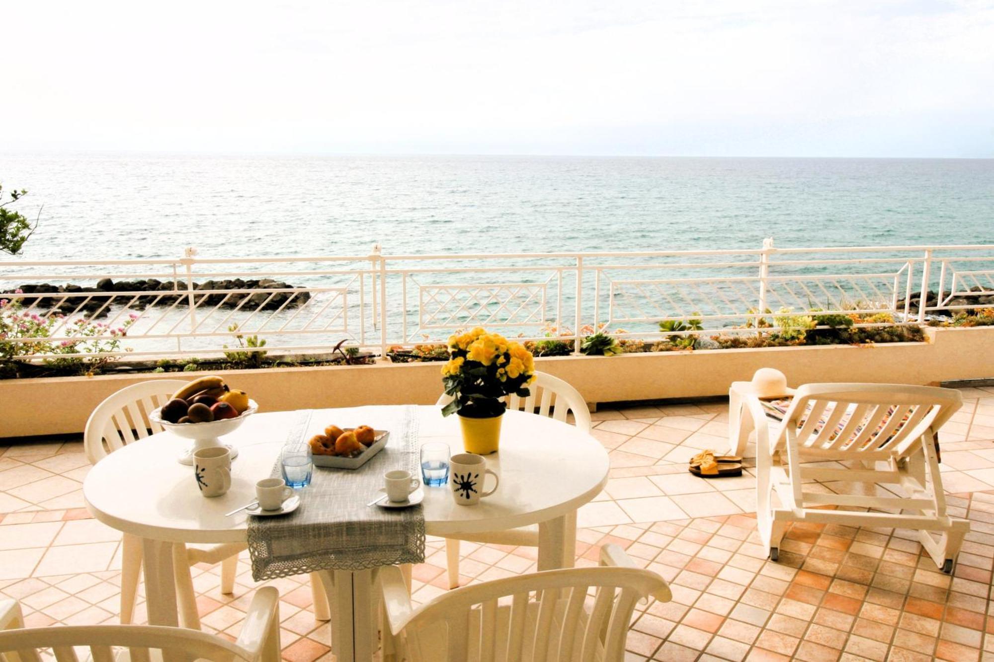 Villa Laura - Sul Mare ปิซโซ ภายนอก รูปภาพ